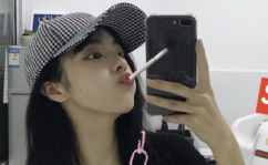 高冷小姐姐鸡尾酒,揭秘高冷小姐姐的神秘鸡尾酒